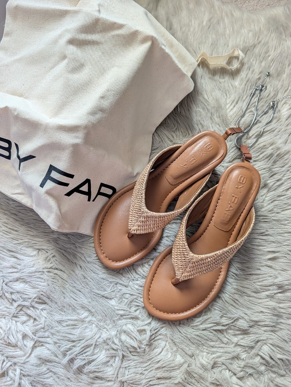 NWT BY FAR Dasha Raffia Heel Sandal in Natural - Picture 9 of 16